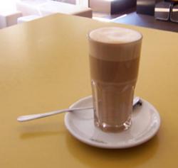 latte.jpg latte.jpg